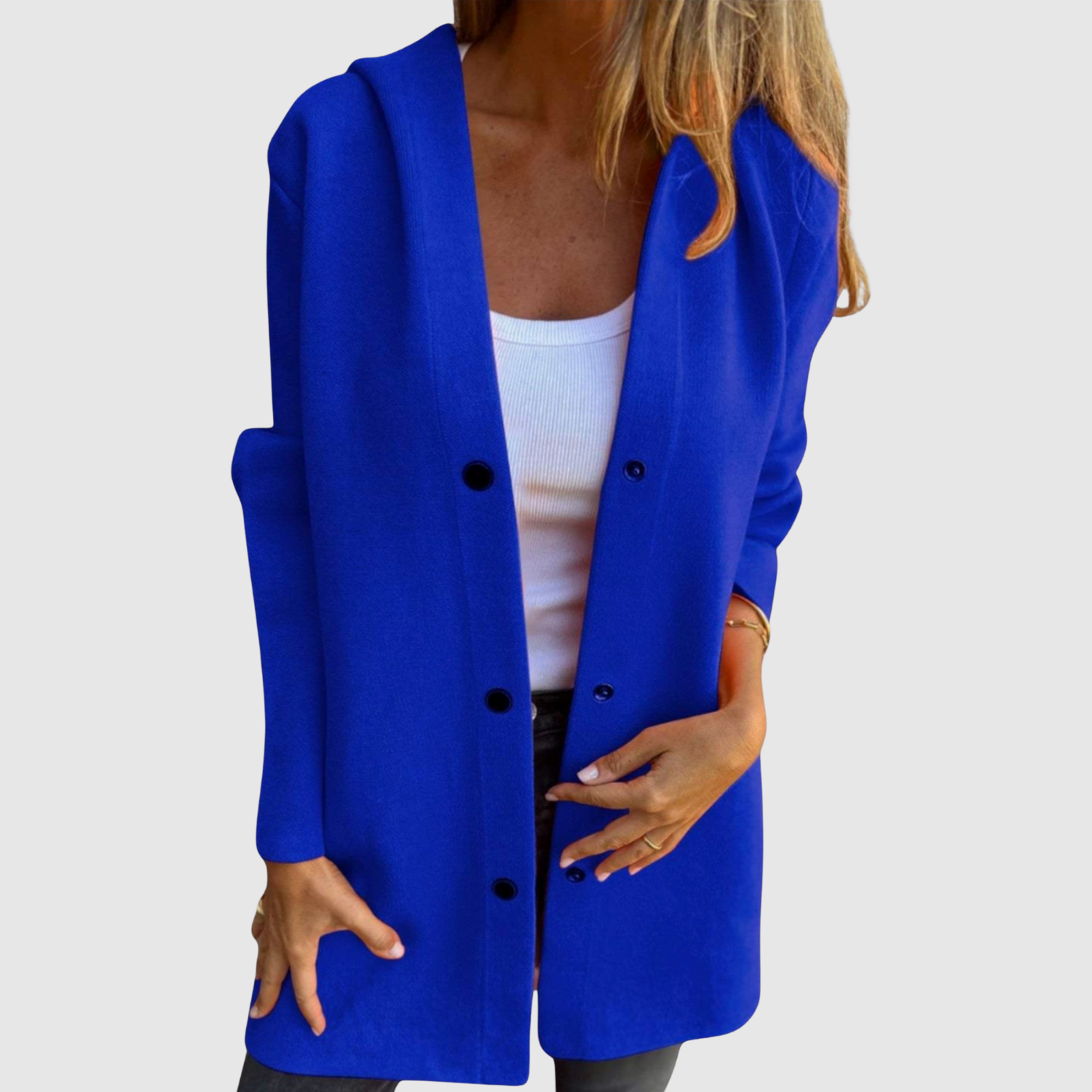 Jelena – Lekka marynarka z plecionym wyglądem i guzikami