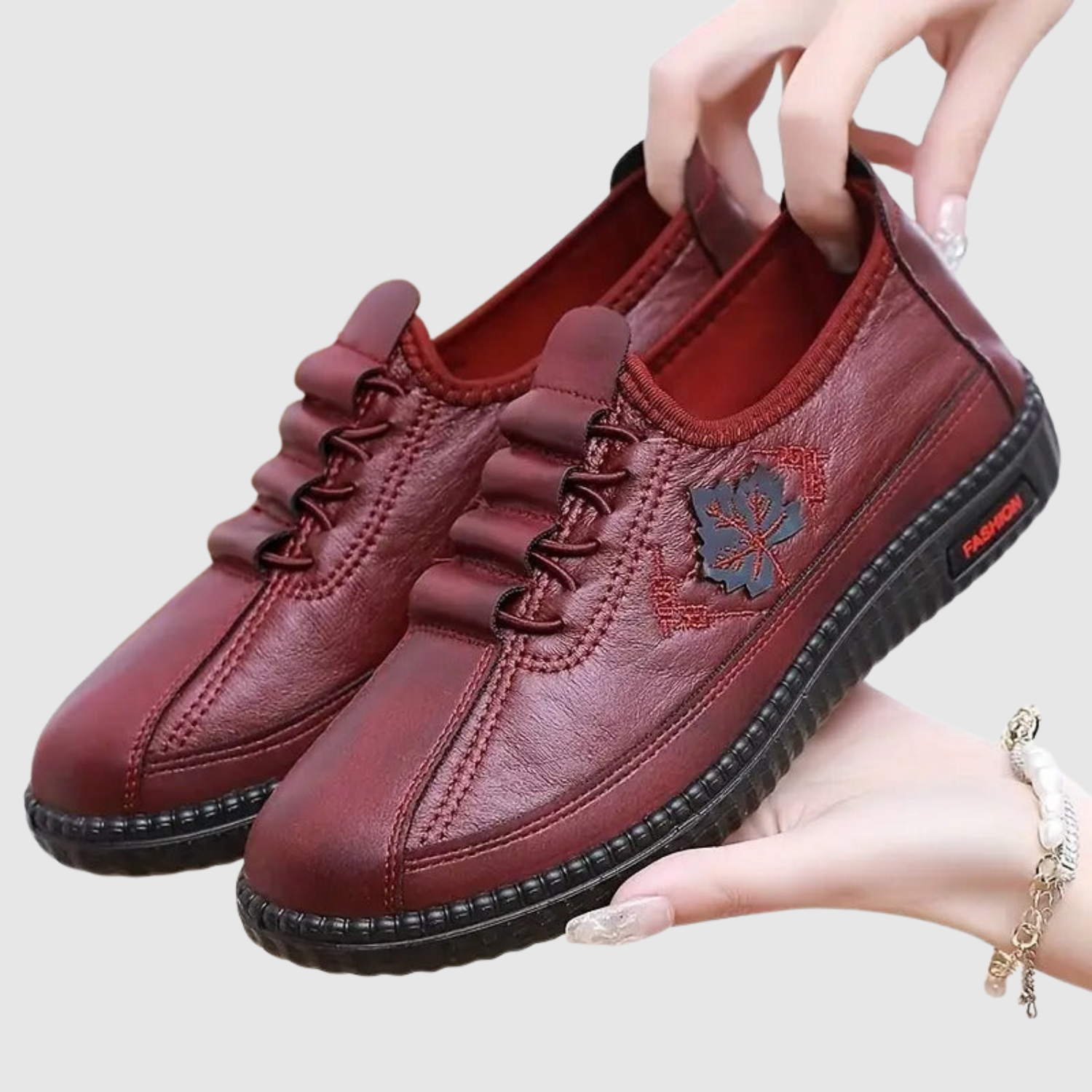 Rita - Wygodne damskie buty z haftowanymi detalami