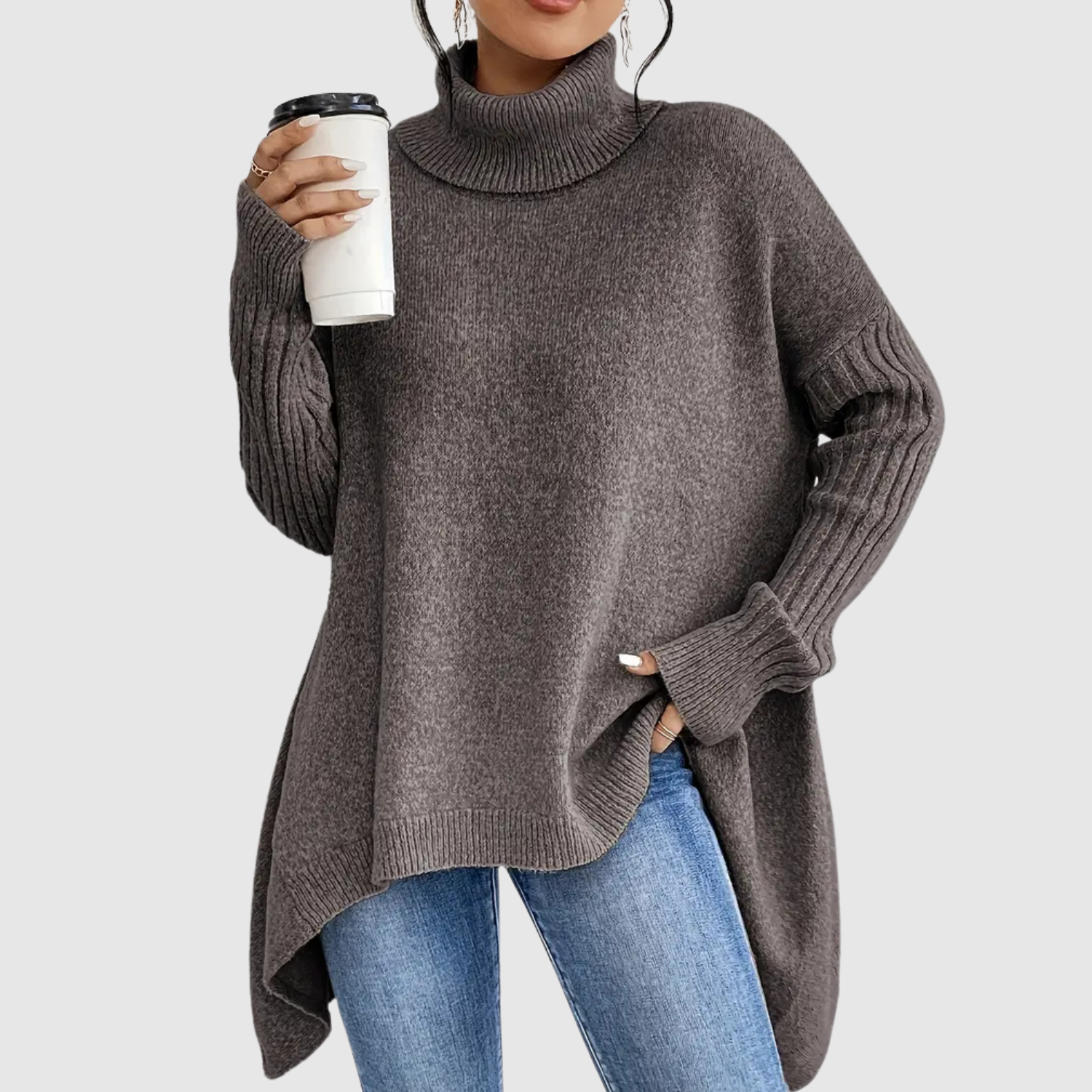 Nora – Długi sweter z golfem